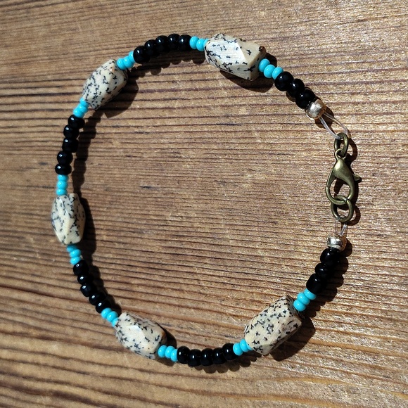 Men's Faux Bone,  Black and Turquoise Beaded Bracelet,  Handmade Bracelet - Picture 5 of 7